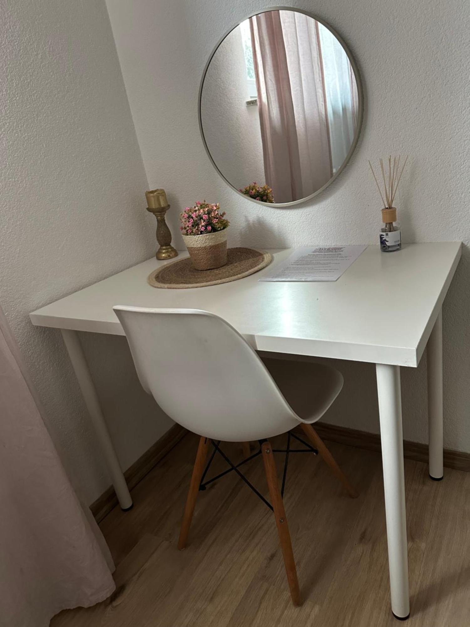 A&E Rooms Fernwald Екстериор снимка